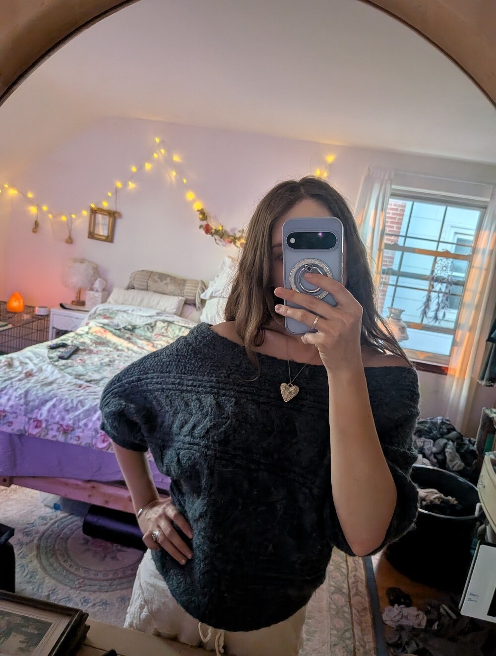 Free People Navy Blue Cable Knit Scoop Sweater. Women's Small